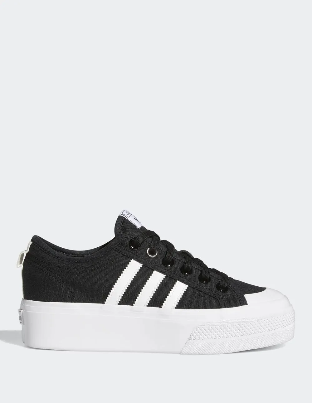 adidas Nizza Platform Negras y Blancas Mujer