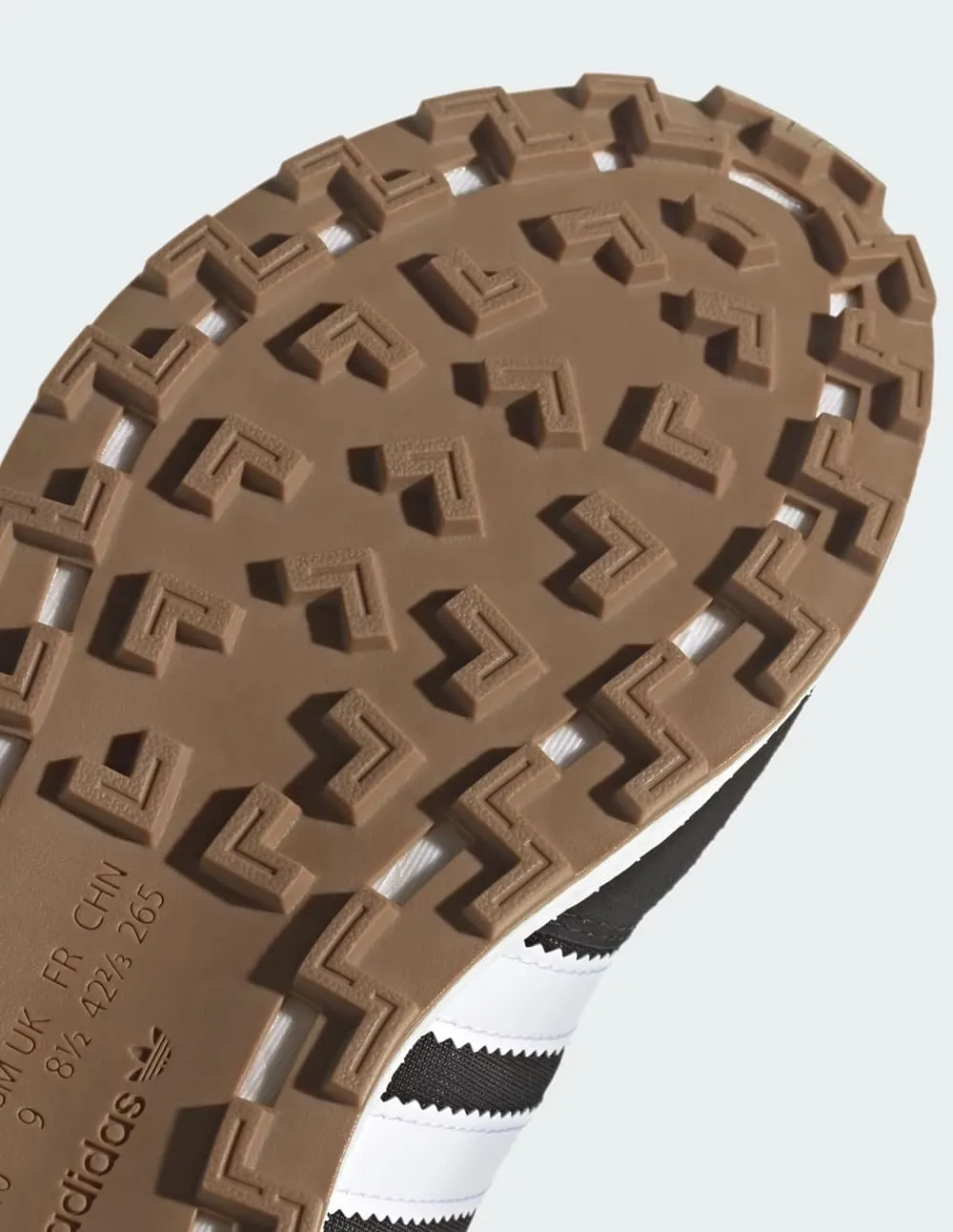 adidas Retropy Negras y Blancas Unisex